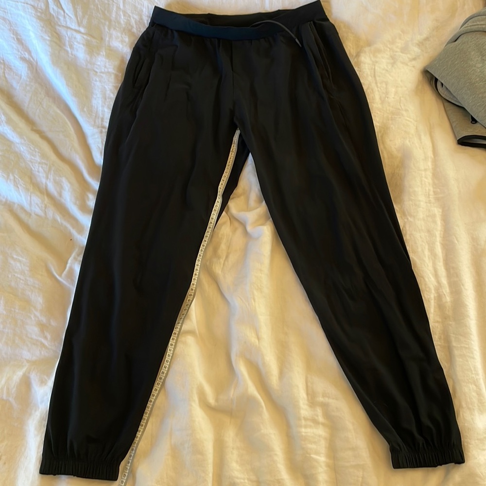 Lululemon joggers